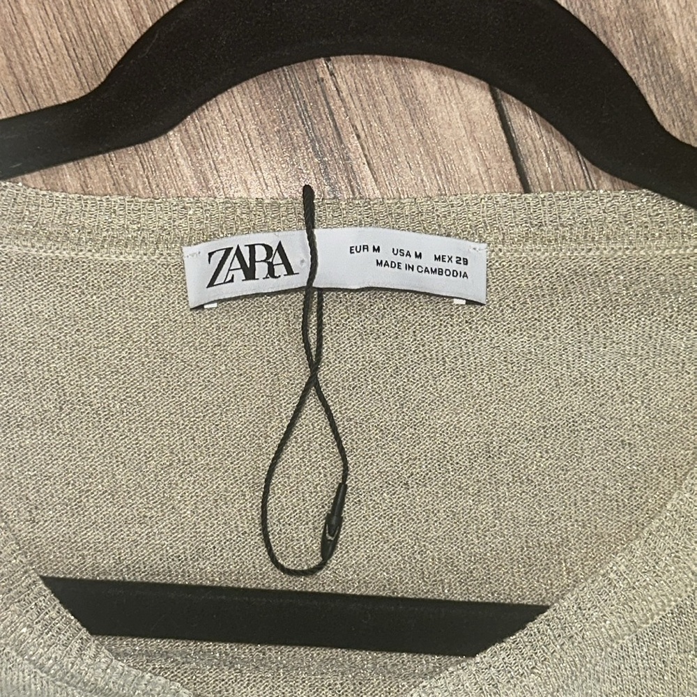 NWOT. Woman’s Zara cream colored sparkling thin knit crewneck sweater. Size M. - Picture 3 of 6